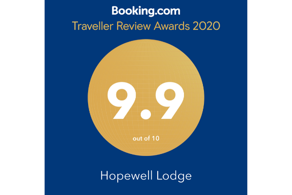 2019 booking.com award for Hopewell Lodge in NZ